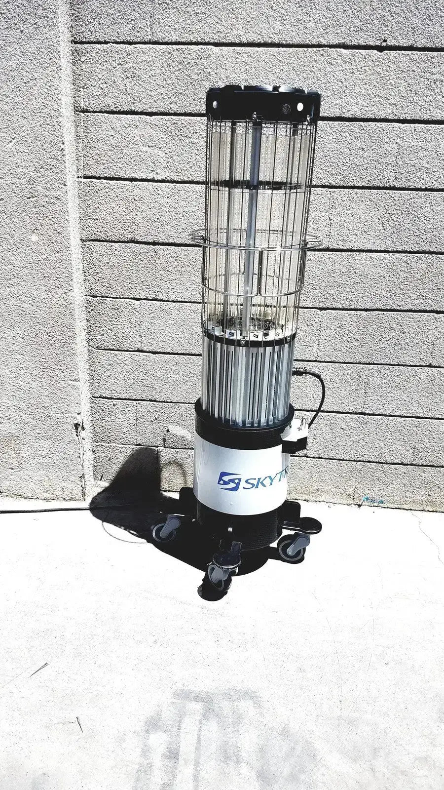 Skytron Mobile UV-C Disinfection System UV-C Disinfection System, second-hand product photo 4