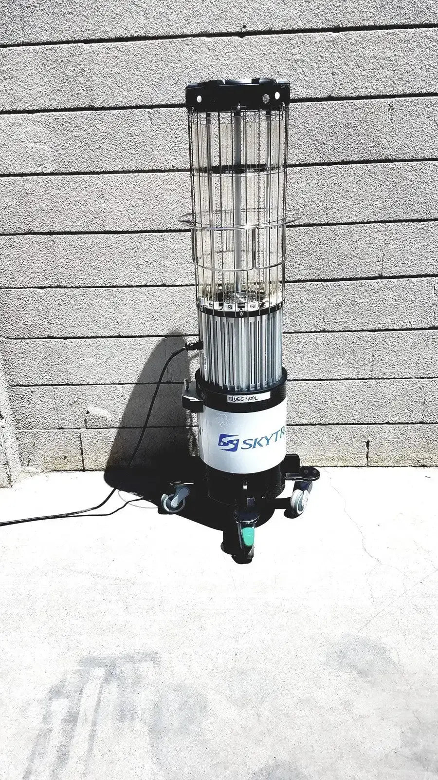 Skytron Mobile UV-C Disinfection System UV-C Disinfection System, second-hand product photo 1