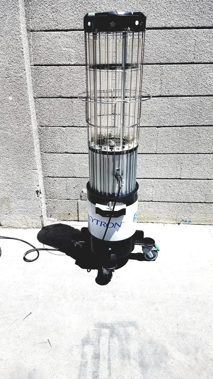 Skytron Mobile UV-C Disinfection System UV-C Disinfection System, second-hand product photo 2