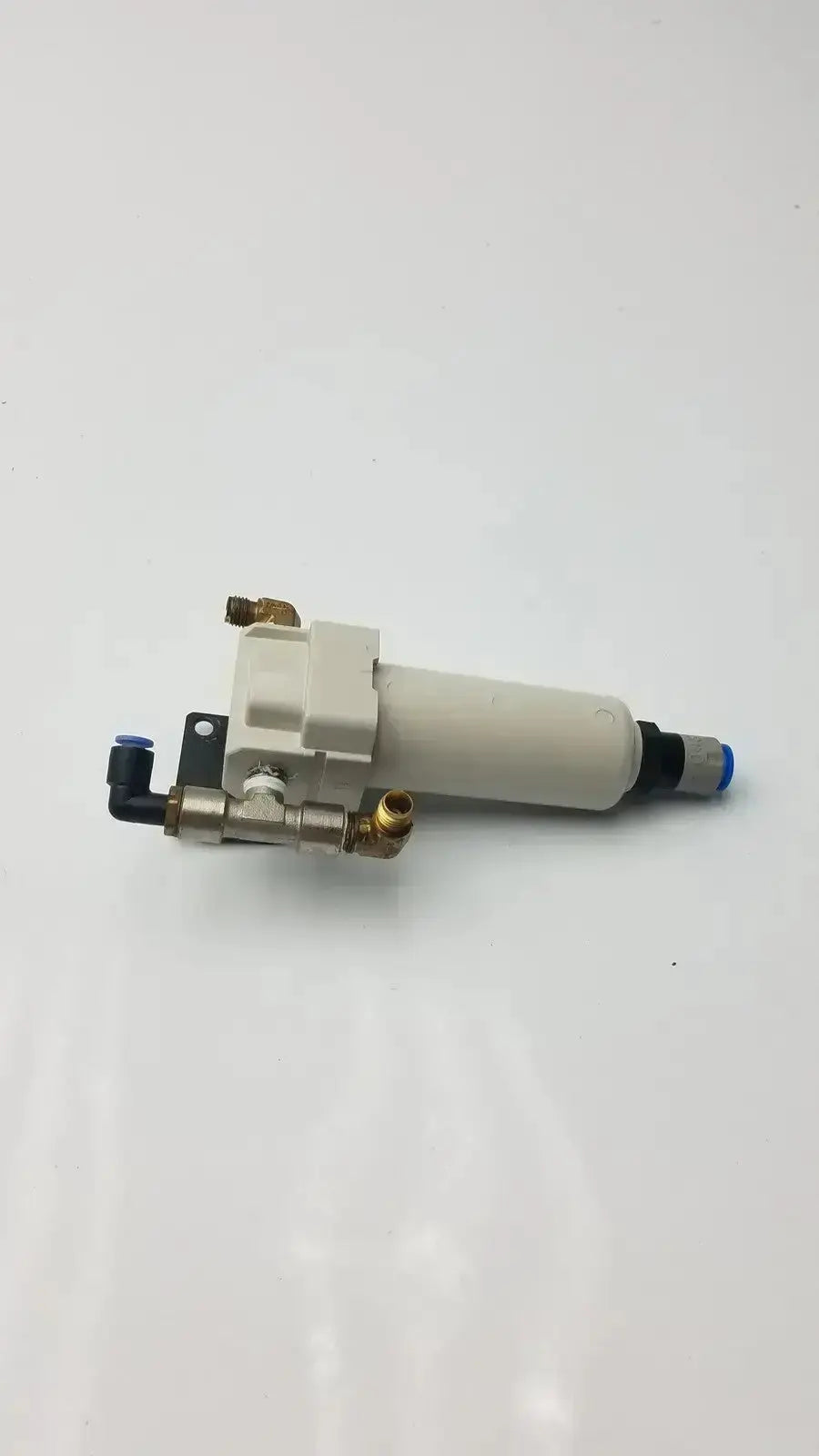SMC FD30-N02C-2Z-A Filter With 150 psi Max Pressure Pneumatic Air Filter, second-hand product photo 7