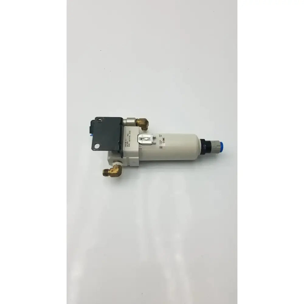 SMC FD30-N02C-2Z-A Filter With 150 psi Max Pressure Pneumatic Air Filter, second-hand product photo 2
