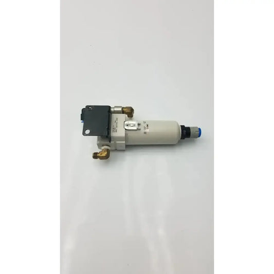 SMC FD30-N02C-2Z-A Filter With 150 psi Max Pressure Pneumatic Air Filter, second-hand product photo 2