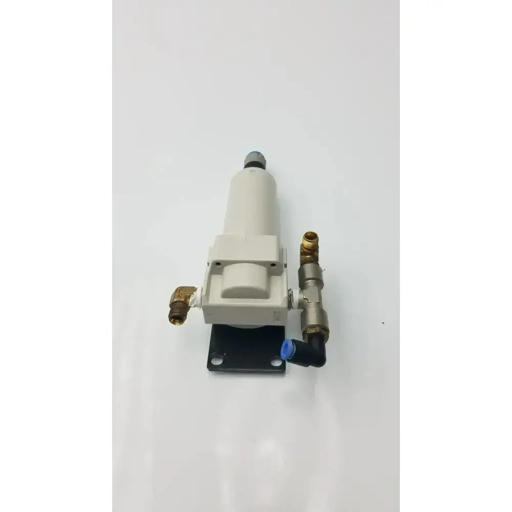 SMC FD30-N02C-2Z-A Filter With 150 psi Max Pressure Pneumatic Air Filter, second-hand product photo 8
