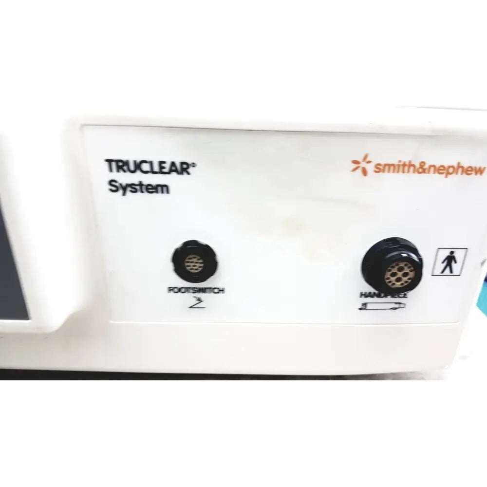 White smith & nephew truclear hysteroscopic morcellator console control panel with footswitch and handpiece ports