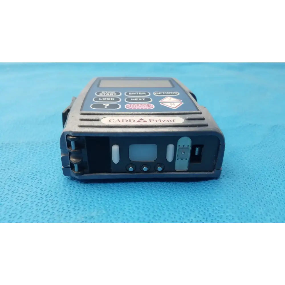 Smiths Medical 6100 Cadd Prizm Ambulatory Infusion Pump With Case Ambulatory Infusion Pump, second-hand product photo 10