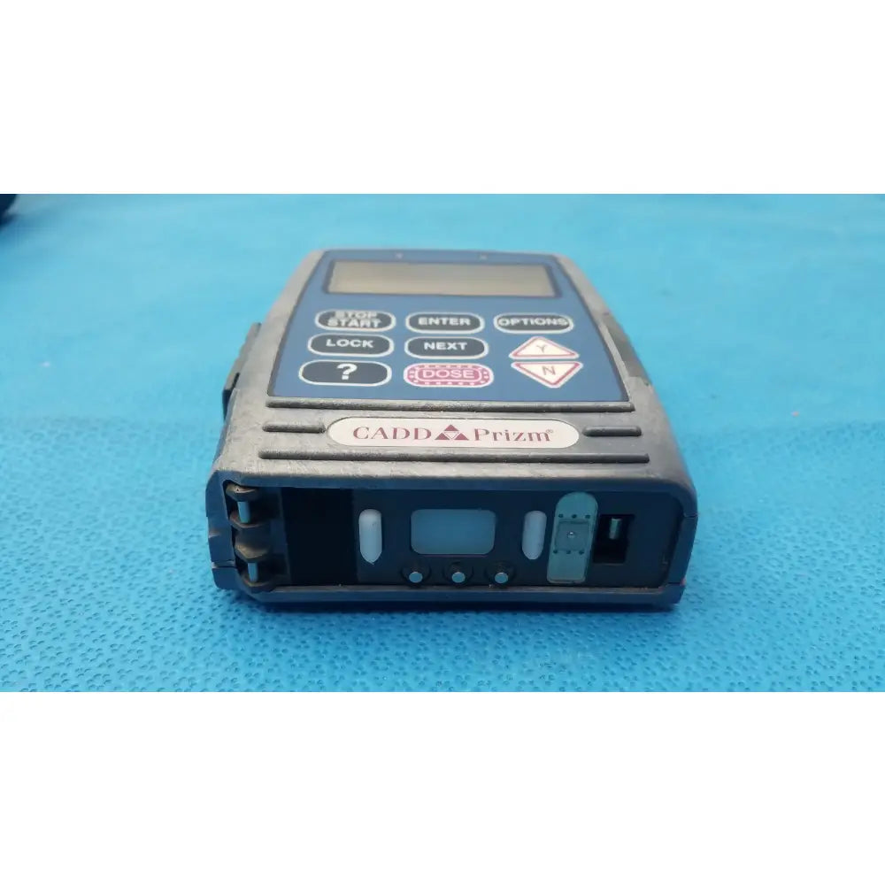 Smiths Medical 6100 Cadd Prizm Ambulatory Infusion Pump With Case Ambulatory Infusion Pump, second-hand product photo 6