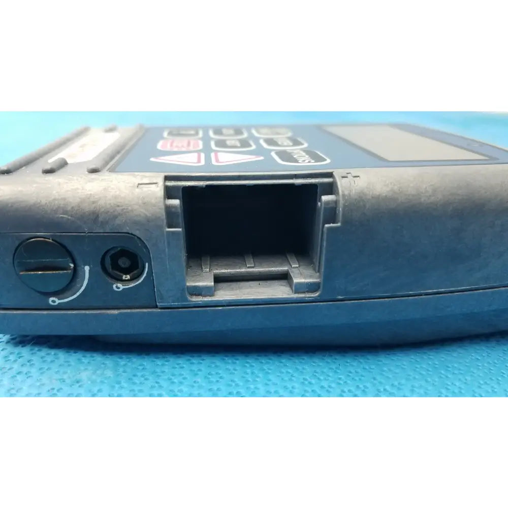 Smiths Medical 6100 Cadd Prizm Ambulatory Infusion Pump With Case Ambulatory Infusion Pump, second-hand product photo 9
