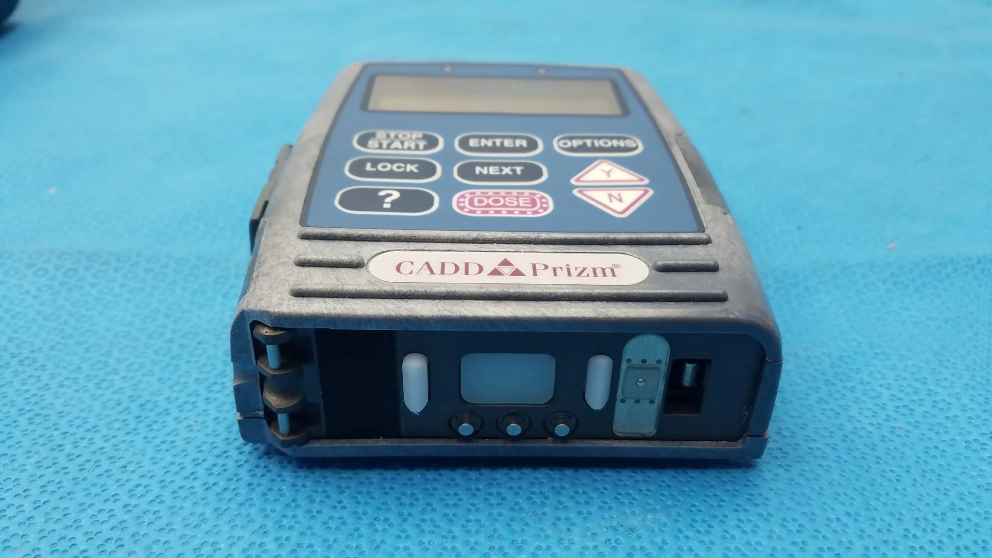 Smiths Medical 6100 Cadd Prizm Ambulatory Infusion Pump With Case Ambulatory Infusion Pump, second-hand product photo 6