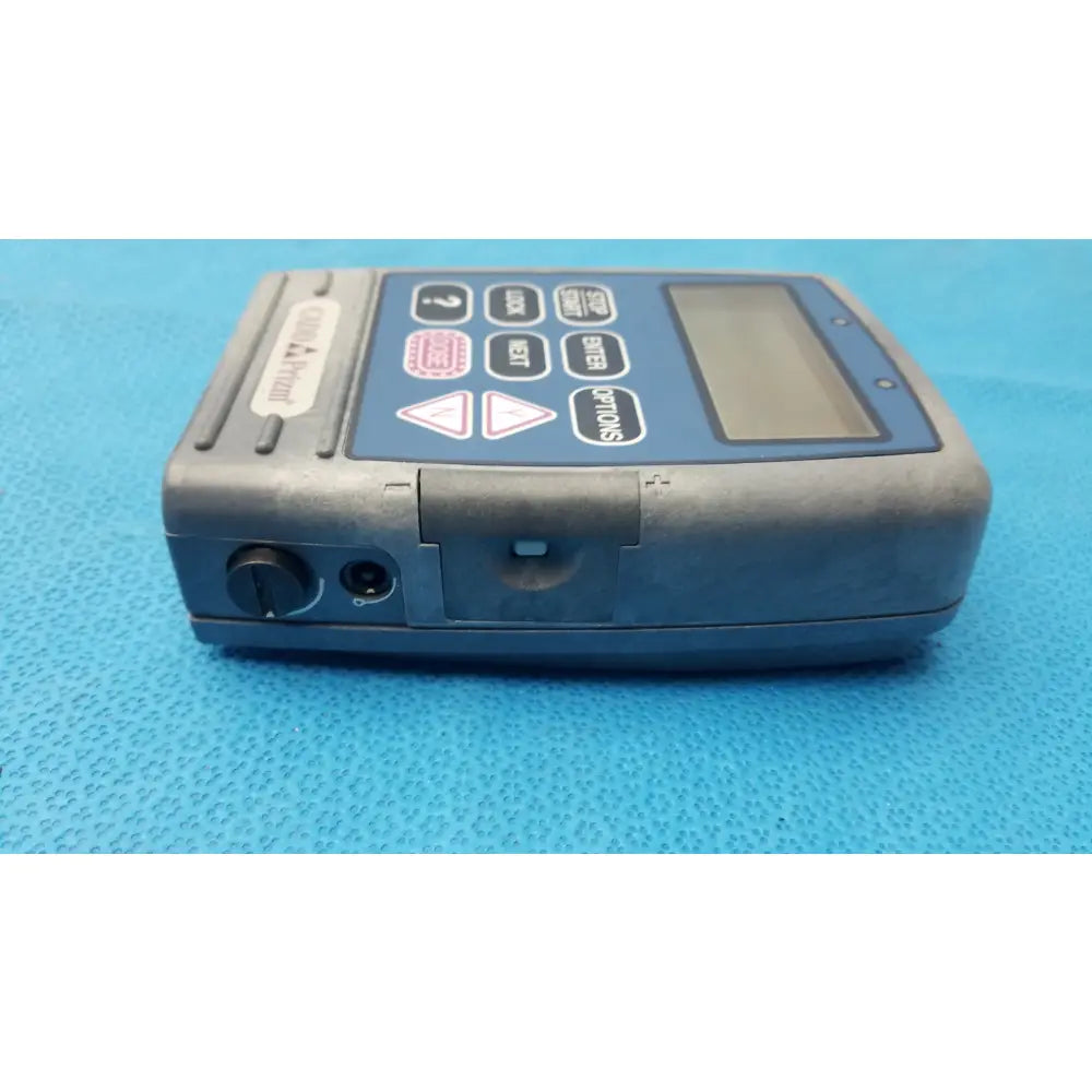 Smiths Medical 6100 Cadd Prizm Ambulatory Infusion Pump With Case Ref 21-8921-01 - Ambulatory Infusion Pump