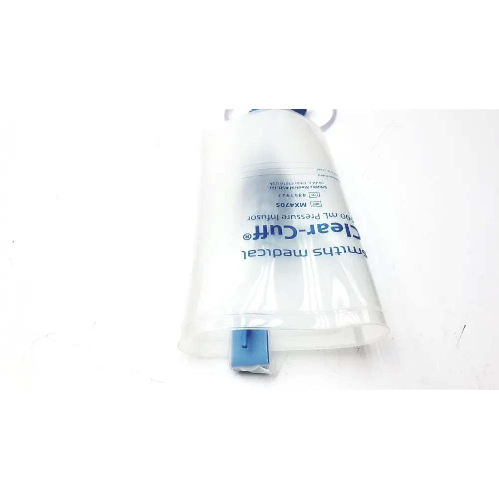 Smiths Medical MX4705 clear cuff pressure infusor 500 ml transparent plastic with blue cap and clamp