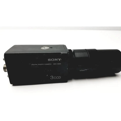 Black sony 3ccd digital photo camera dkc-5000 with matte finish body and 3ccd digital sensor for high quality imaging