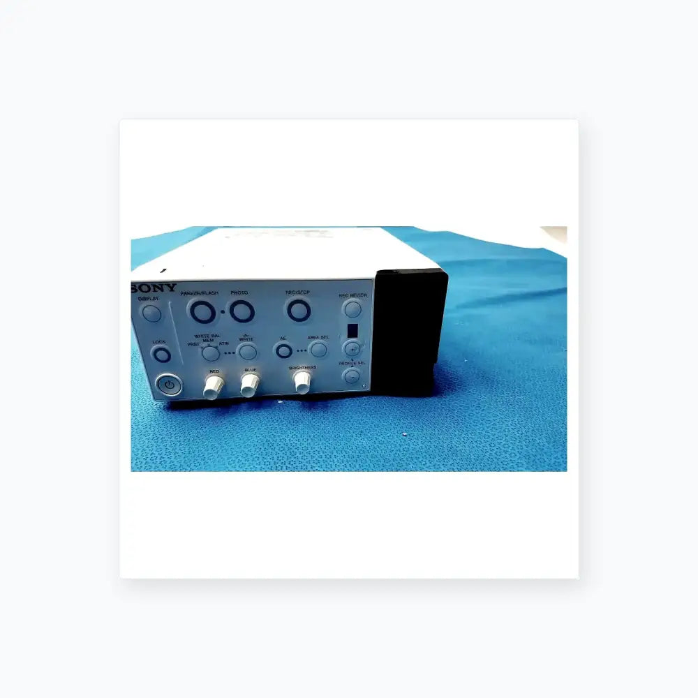 Sony Medical Camera Control Unit for Endoscopy and Surgical Imaging Systems Medical Camera Control Unit, second-hand product photo 3