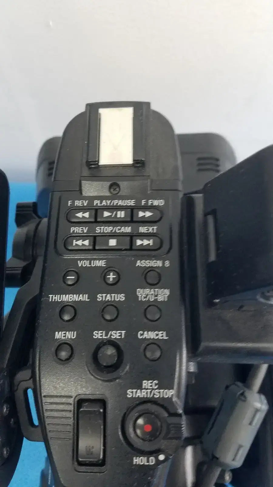 Sony PMW-300 Solid-State Memory XDCAM Camcorder Full HD 3CMOS Camcorder, as-is (for parts) product photo 15