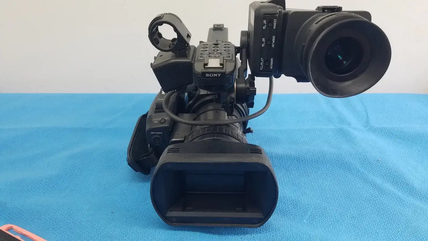 Sony PMW-300 Solid-State Memory XDCAM Camcorder Full HD 3CMOS Camcorder, as-is (for parts) product photo 5