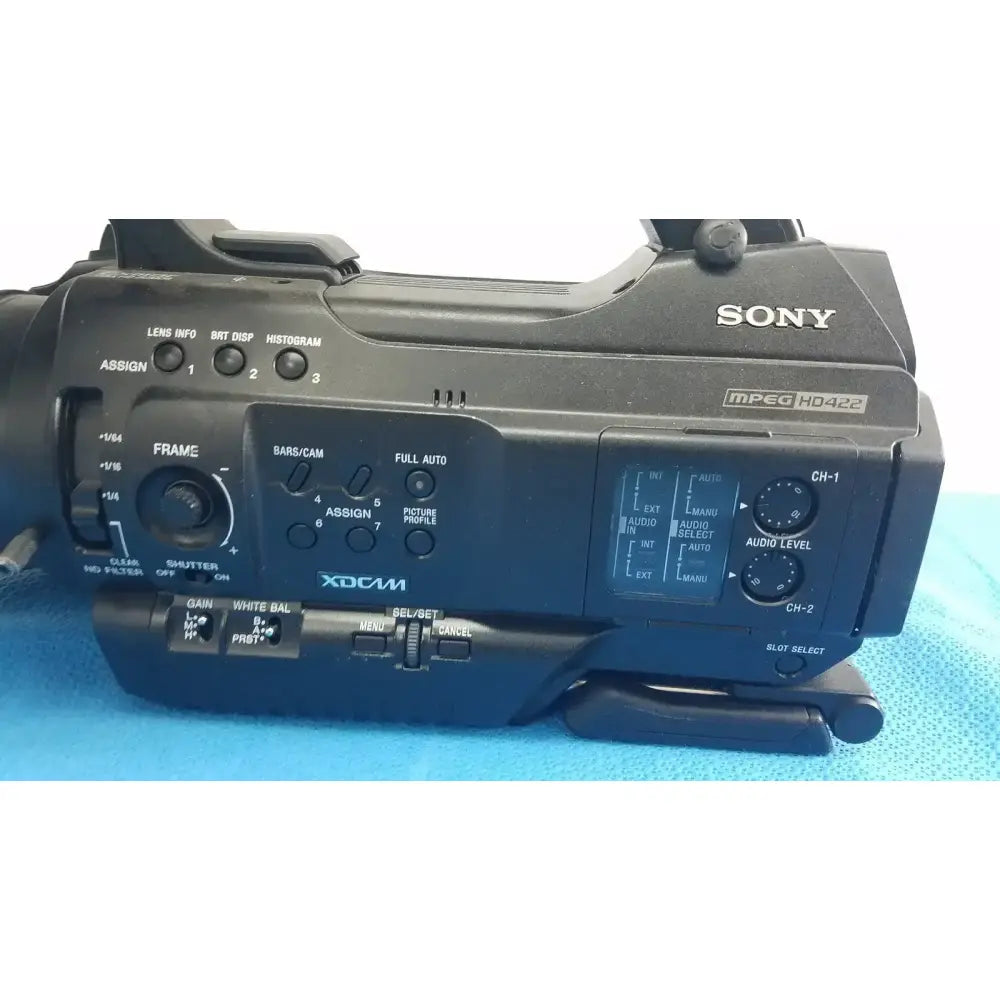 Sony PMW-300 Solid-State Memory XDCAM Camcorder Full HD 3CMOS Camcorder, as-is (for parts) product photo 11