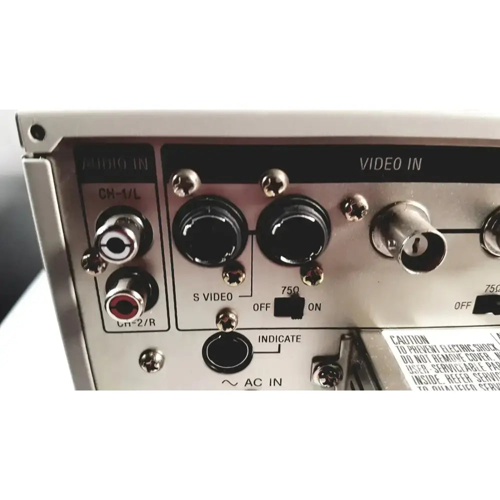 Sony SVO-9500MD Medical Videocassette Recorder SVHS/VHS Medical Videocassette Recorder, second-hand product photo 8