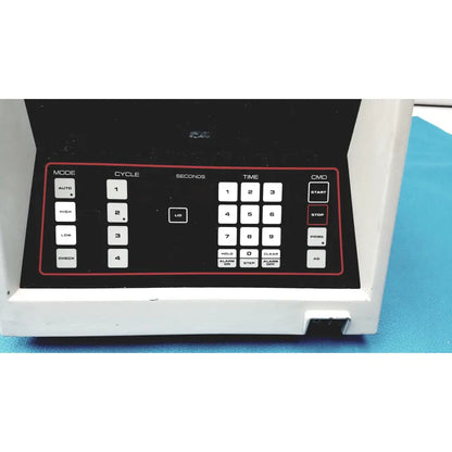 Black and white numeric keypad control panel with red border on sorvall instruments cell washer 2 for precise operation