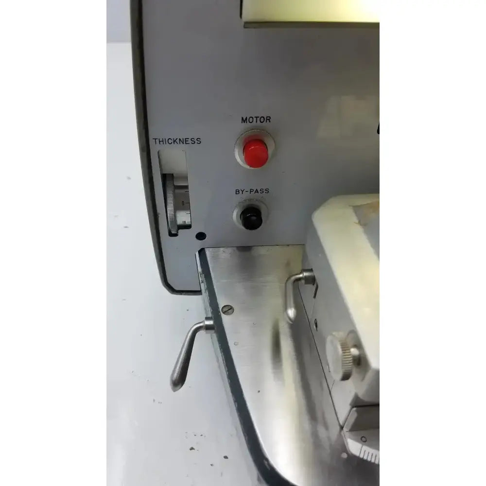 SORVALL Porter Blum Ultra-Microtome Model MT-2 Ultramicrotome, second-hand product photo 2
