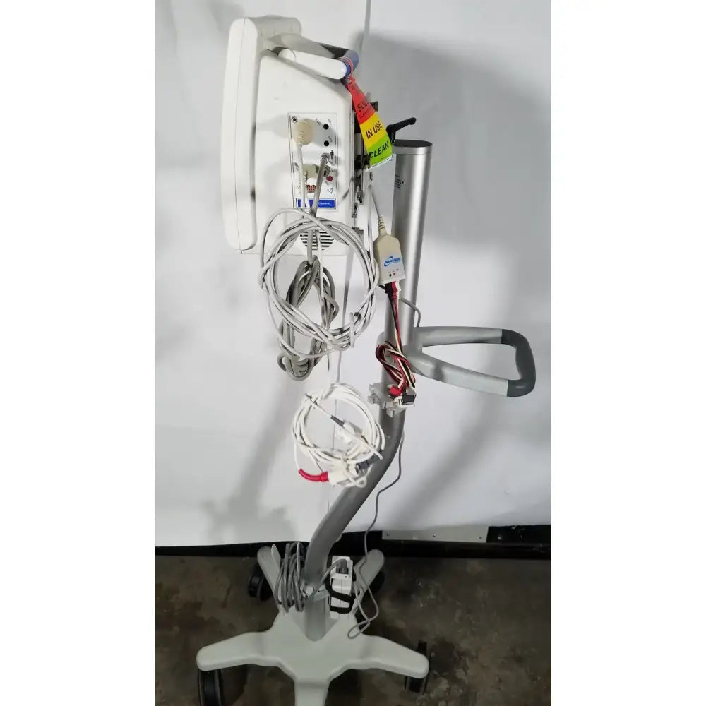 Spacelabs Healthcare Spacelabs SL 91369 Ultraview patient Monitor With Rolling Stand Patient monitor, second-hand product photo 4