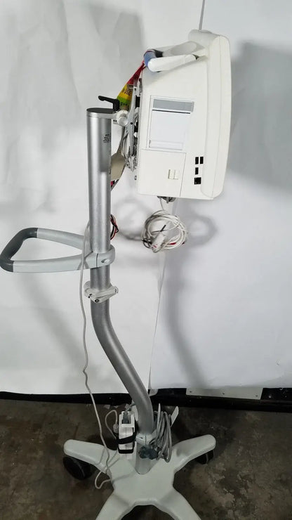 Spacelabs Healthcare Spacelabs SL 91369 Ultraview patient Monitor With Rolling Stand Patient monitor, second-hand product photo 3