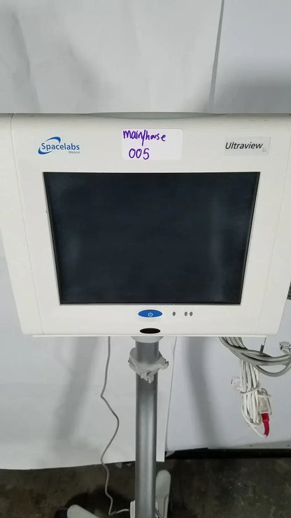 Spacelabs Healthcare Spacelabs SL 91369 Ultraview patient Monitor With Rolling Stand Patient monitor, second-hand product photo 2