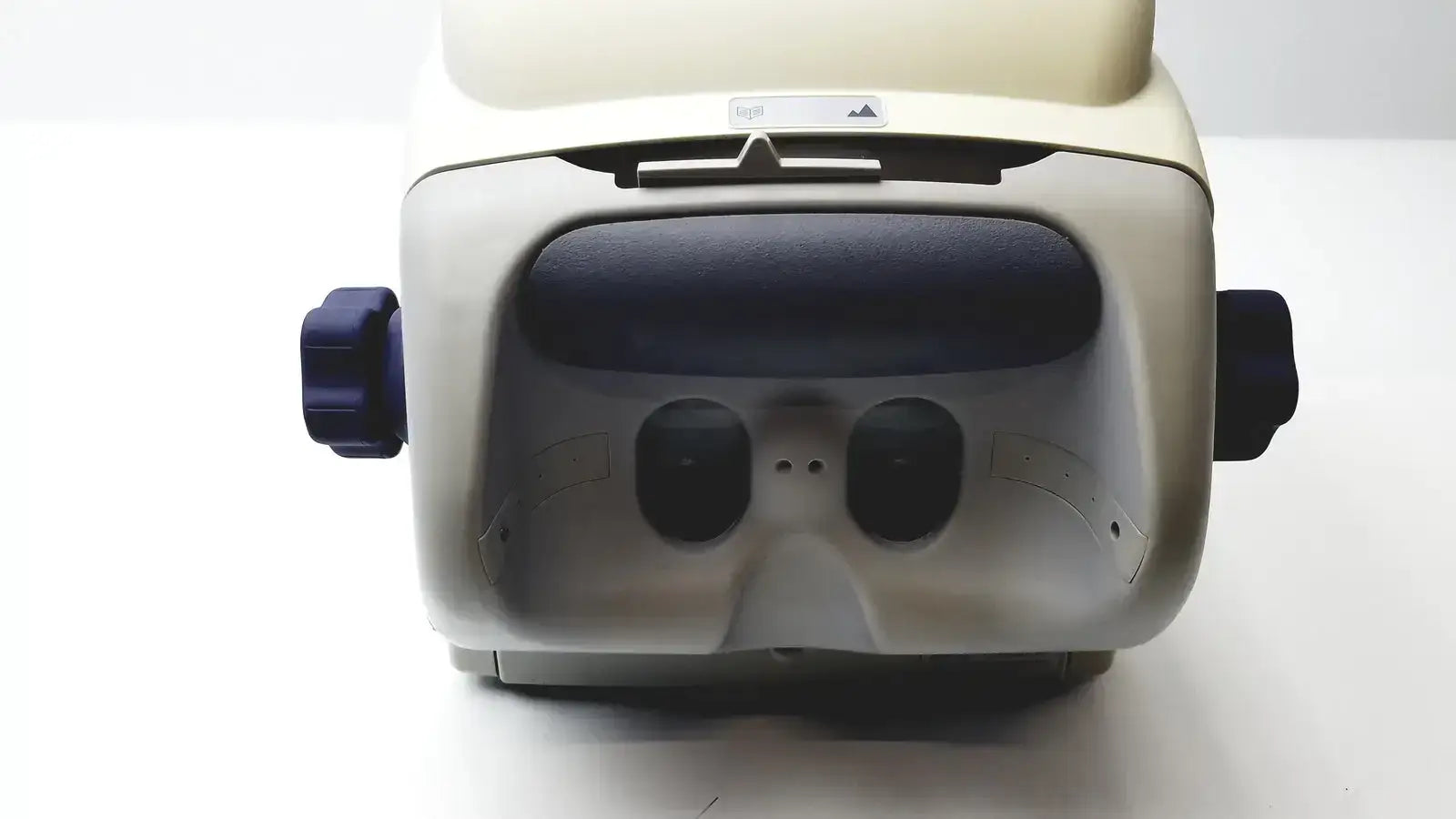 Titmus Sperian Titmus i300 Vision Screening Eye Test System Vision Screener, second-hand product photo 3