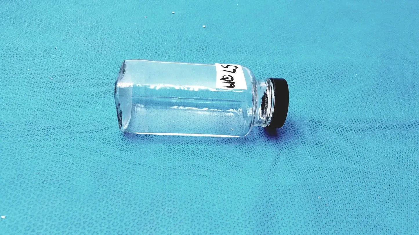 N/A Square Glass Bottle – Laboratory Reagent or Sample Storage Bottle with Cap Laboratory glass bottle, second-hand product photo 4