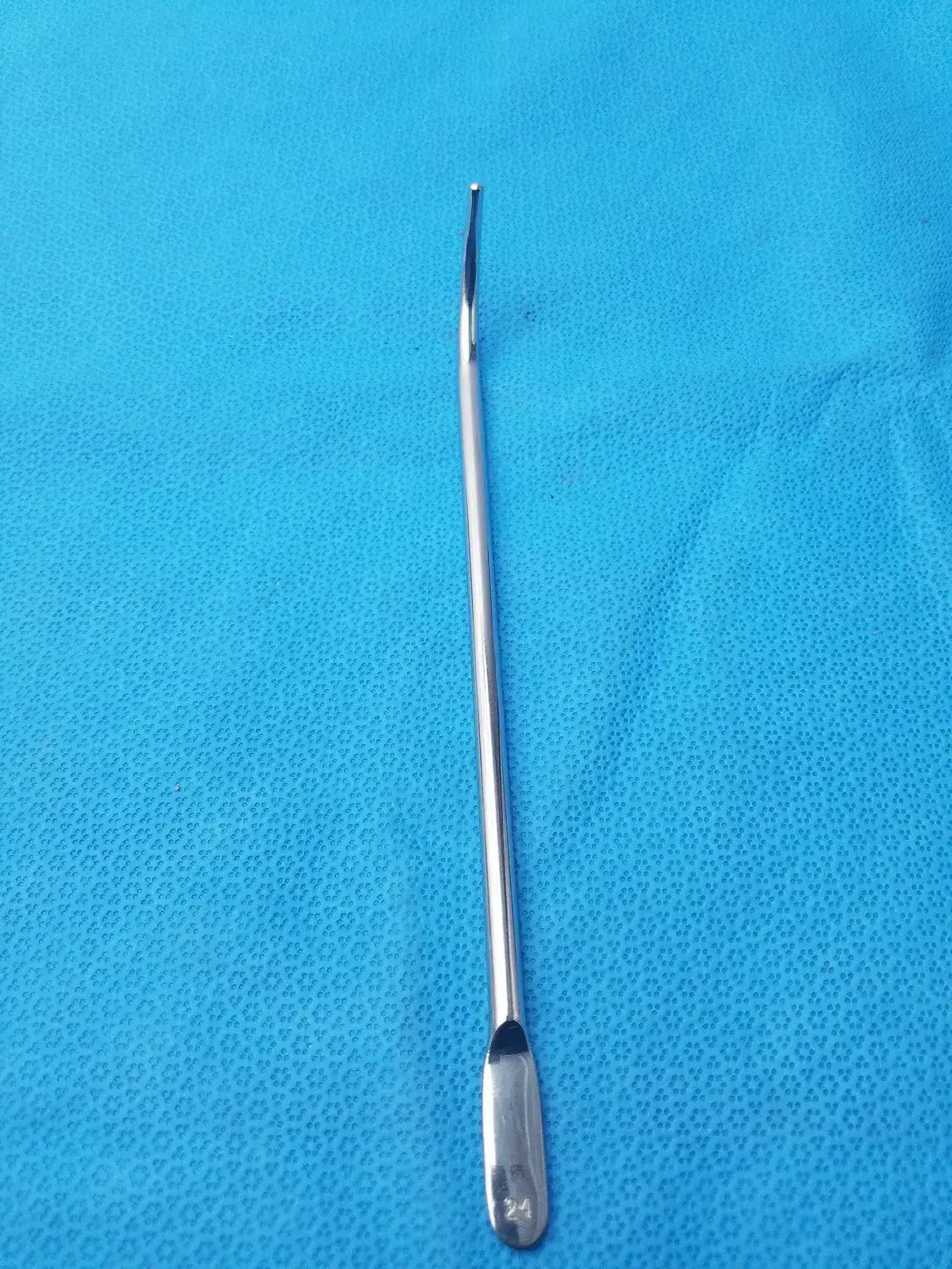 Unbranded Stainless Steel Curved Surgical Instrument Size 24 Surgical Instrument, second-hand product photo 5