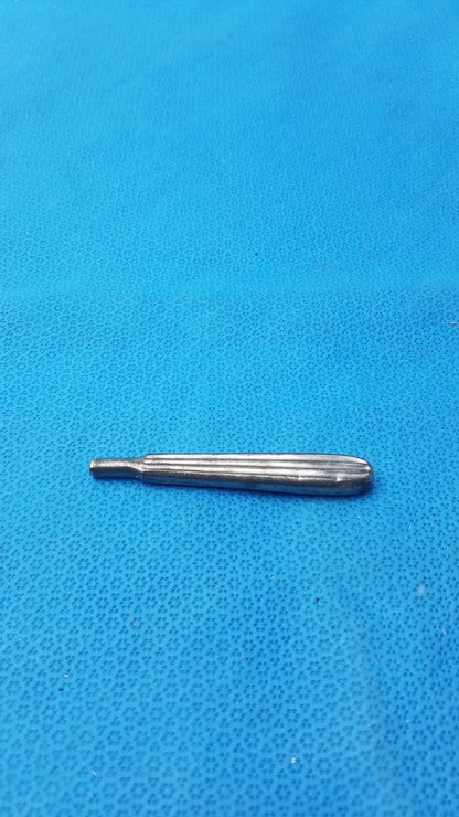 Unbranded Stainless Steel Retractor Fenestrated Blade Handle Only Surgical Retractor Handle, second-hand product photo 2