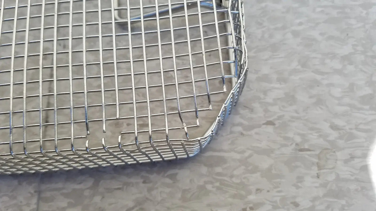 Silver wire mesh stainless steel sterilization surgical cases basket with sturdy rectangular design and curved edges