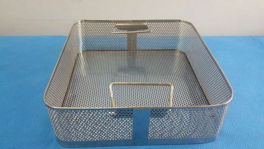 Reuse Medical Stainless Steel Sterilization Tray Case Box – Instrument & Tool Storage Tray Sterilization Trays & Cases, second-hand product photo 1