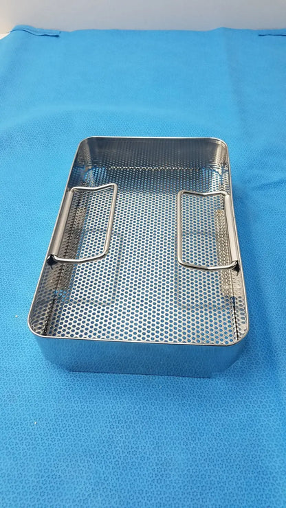 Unbranded Stainless Steel Surgical Sterilization Case – Autoclavable, Used, Cleaned Surgical Sterilization Case, second-hand product photo 3