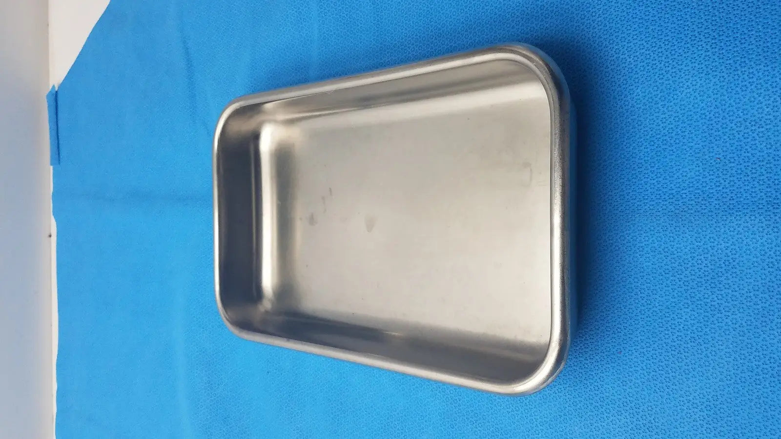 Unbranded Stainless Steel Surgical Sterilization Tray Container 5" x 8.75" Surgical Sterilization Tray, second-hand product photo 3