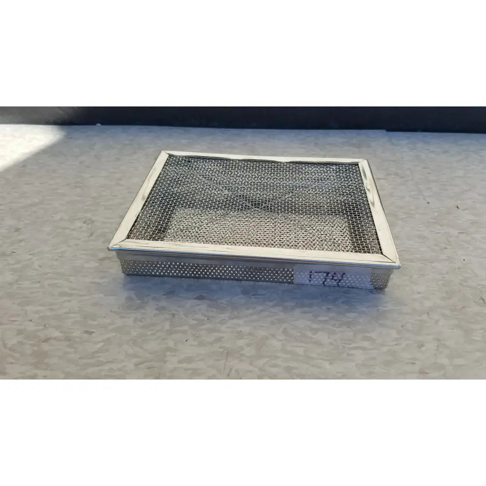 Reuse Medical Stainless Surgical instrument Box With Lid For Sterilization Sterilization Trays & Cases, second-hand product photo 1
