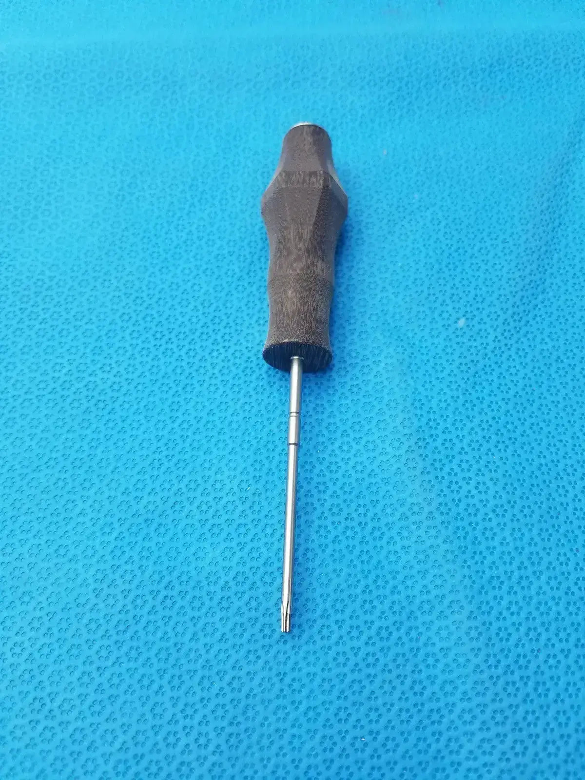 Unbranded Stainless Surgical Screwdriver for Orthopedic With Black Handle Surgical Screwdriver, second-hand product photo 5