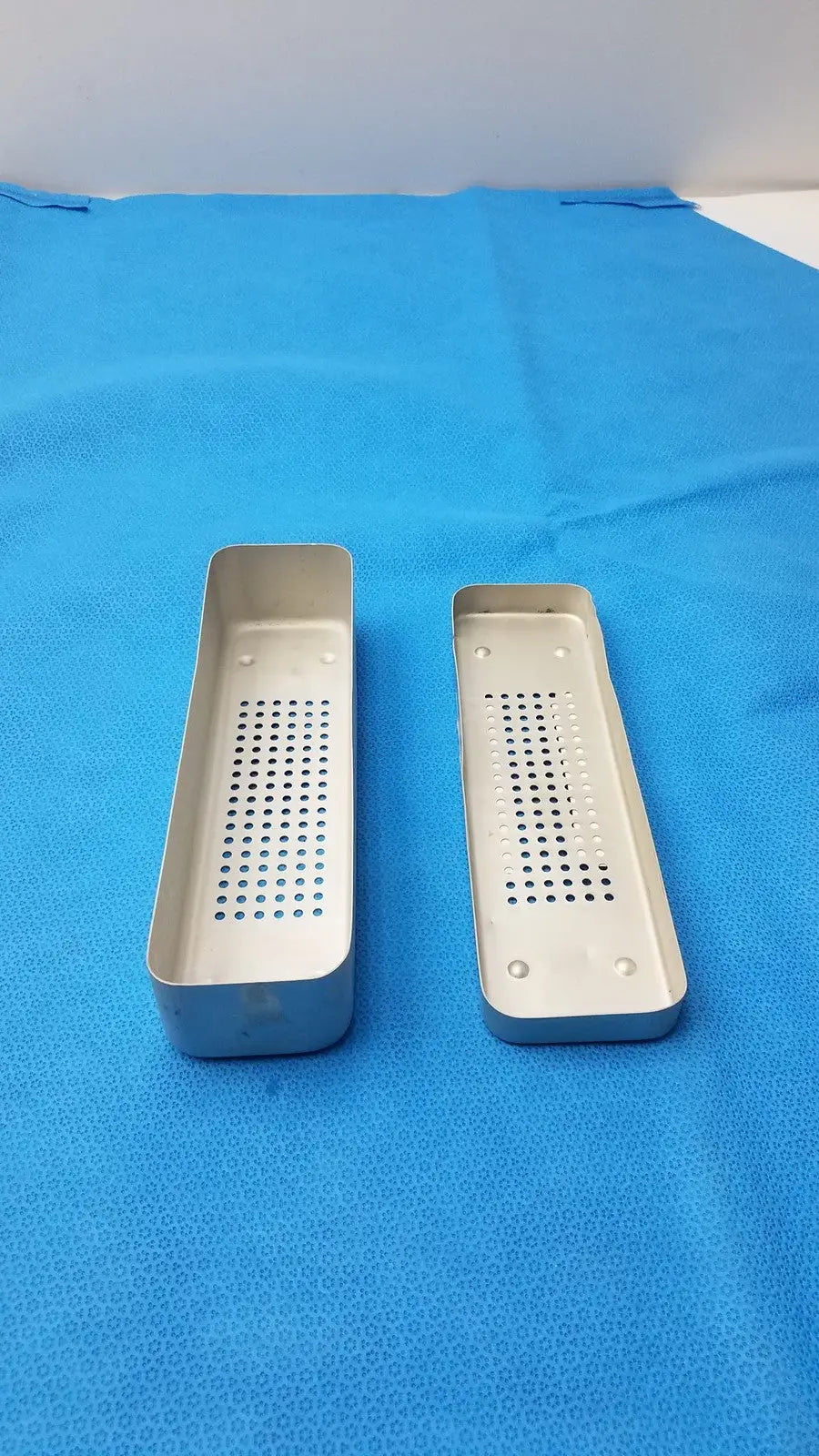Unbranded Steel Medical Sterilization Tray Case – Surgical Instrument Holder Medical Sterilization Tray, second-hand product photo 3