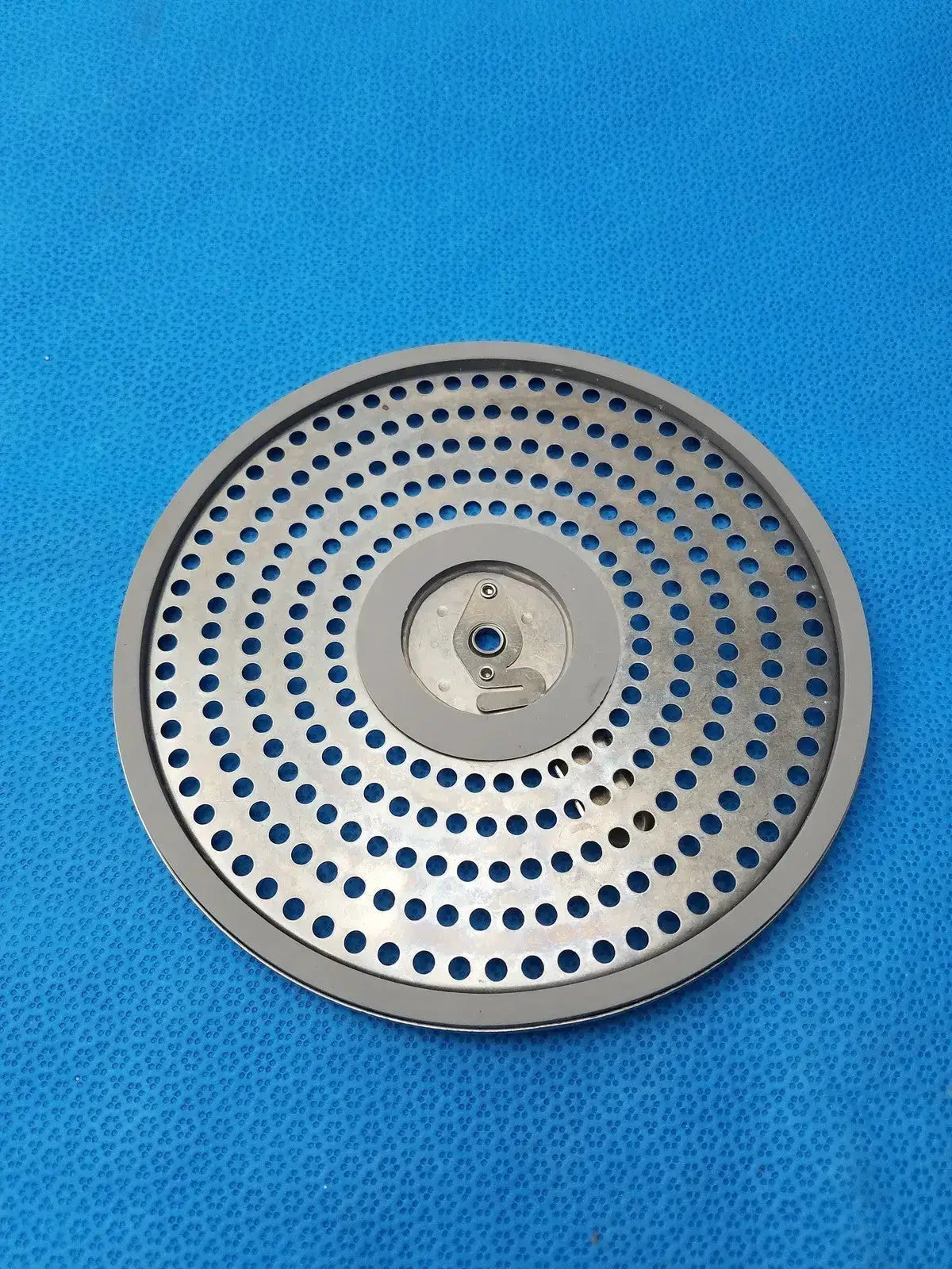 Unbranded Sterilization Container Lid Paper Filter Retention Plate Sterilization Container Part, second-hand product photo 7