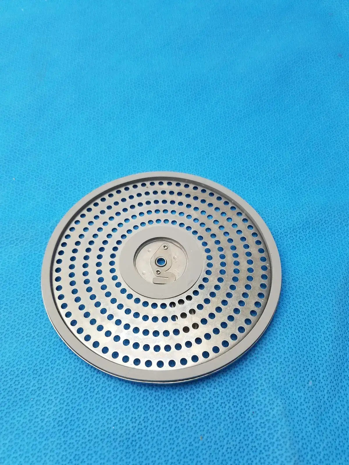 Unbranded Sterilization Container Lid Paper Filter Retention Plate Sterilization Container Part, second-hand product photo 4