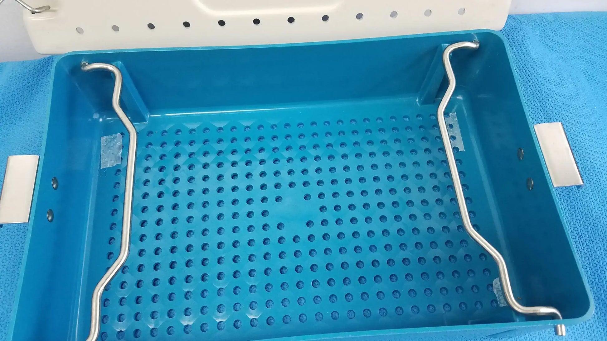 Reuse Medical Equipment Sterilization Storage Container With Lid Sterilization and Storage Container, second-hand product photo 2