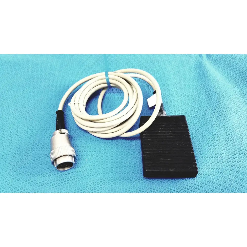 Reuse Medical Steute KF 2S-MED-AP Medical Foot Pedal Switch w/ Plug - 88.1.61.9.31 Other Healthcare, Lab & Dental, second-hand product photo 1