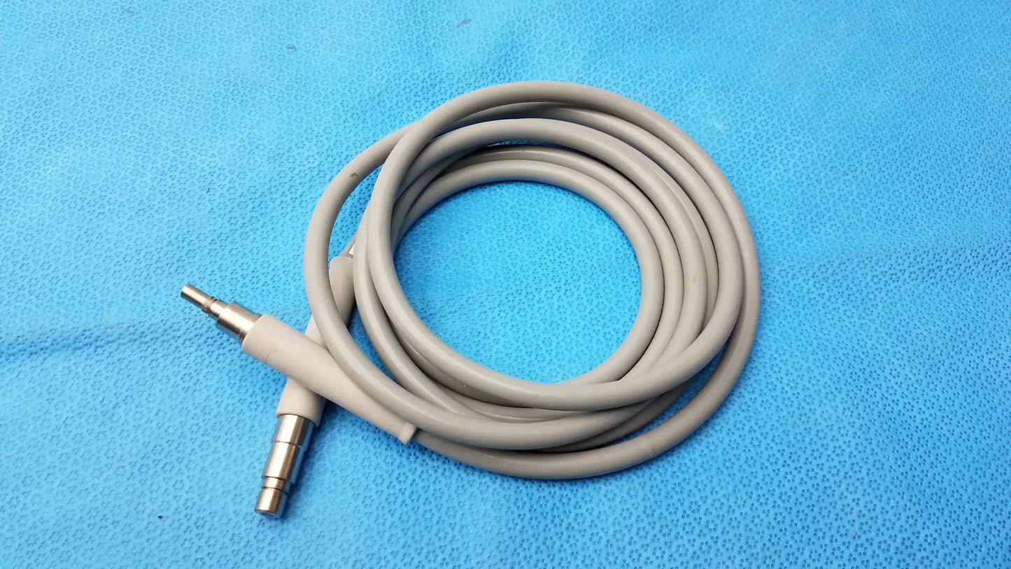 Reuse Medical Equipment Storz Wolf Compatible Fiber Optic Endoscope Light Cable 10550 Fiber Optic Light Cable, second-hand product photo 1