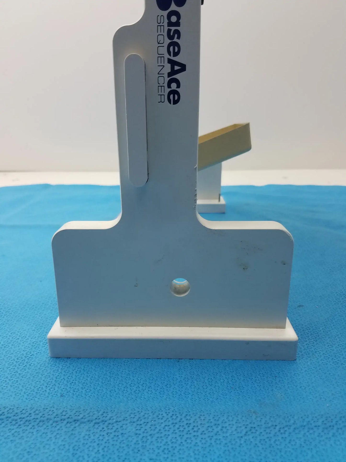 Stratagene Base Ace Sequencer Vertical Electrophoresis Gel Box Vertical Electrophoresis Gel Box, second-hand product photo 11