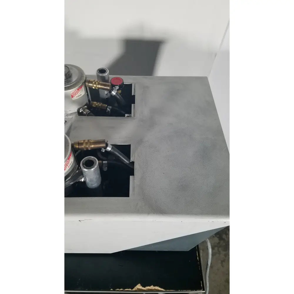 Gray struers prontopress-20 dual-cylinder metallographic specimen hot mounting machine with brass fittings and red valve caps