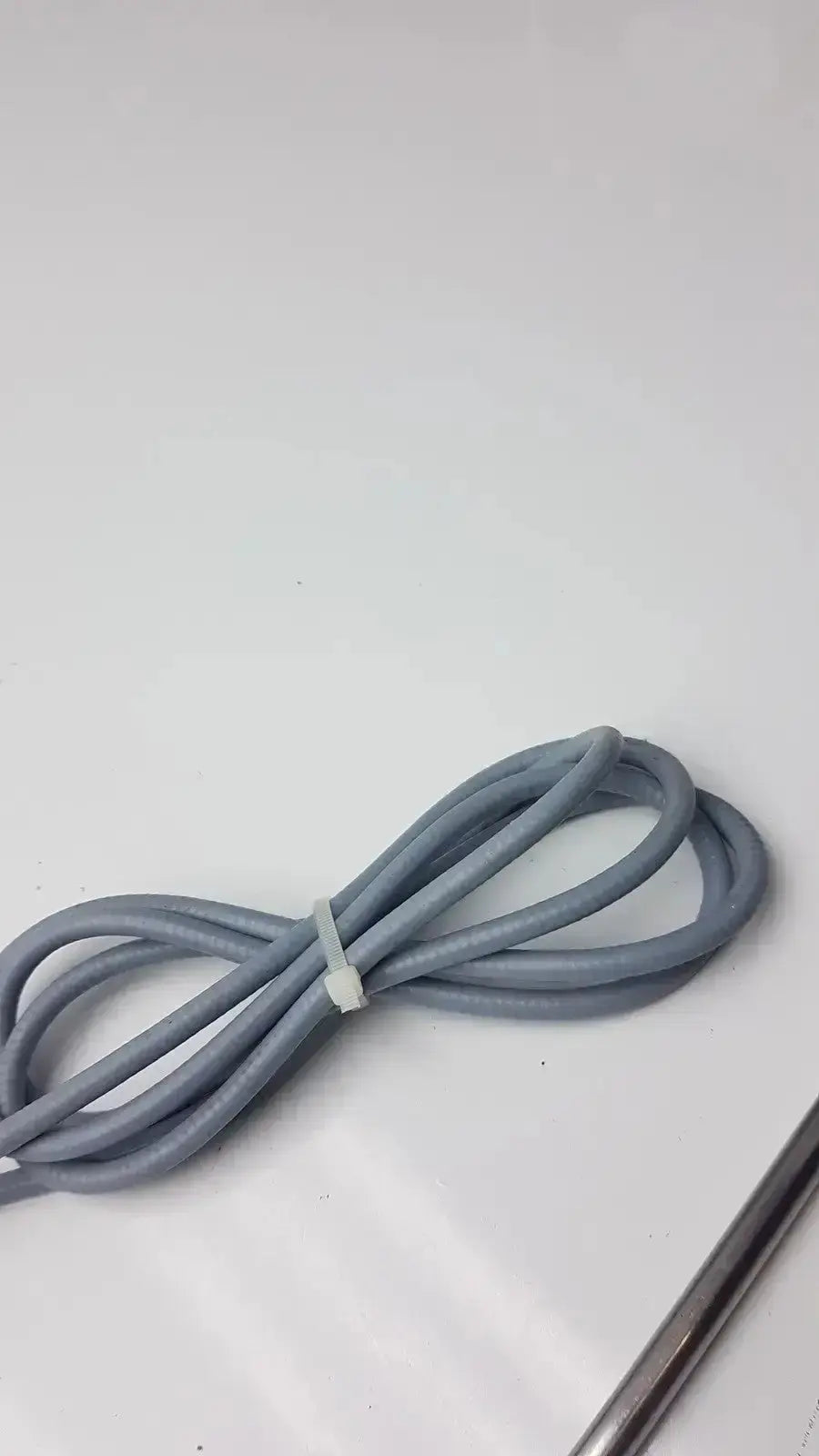 Stryker 0º 380-10 Autoclavable Laparoscope With Olumpus Germany A3293 Laparoscope, as-is (for parts) product photo 12