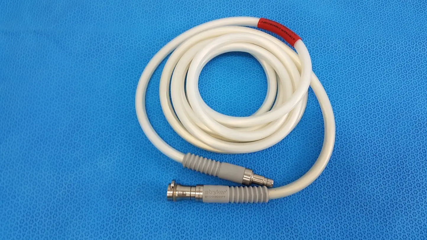 Reuse Medical Stryker 195Q Fiber Optic Light Cable – Surgical and Endoscopic Illumination Endoscopes, second-hand product photo 1