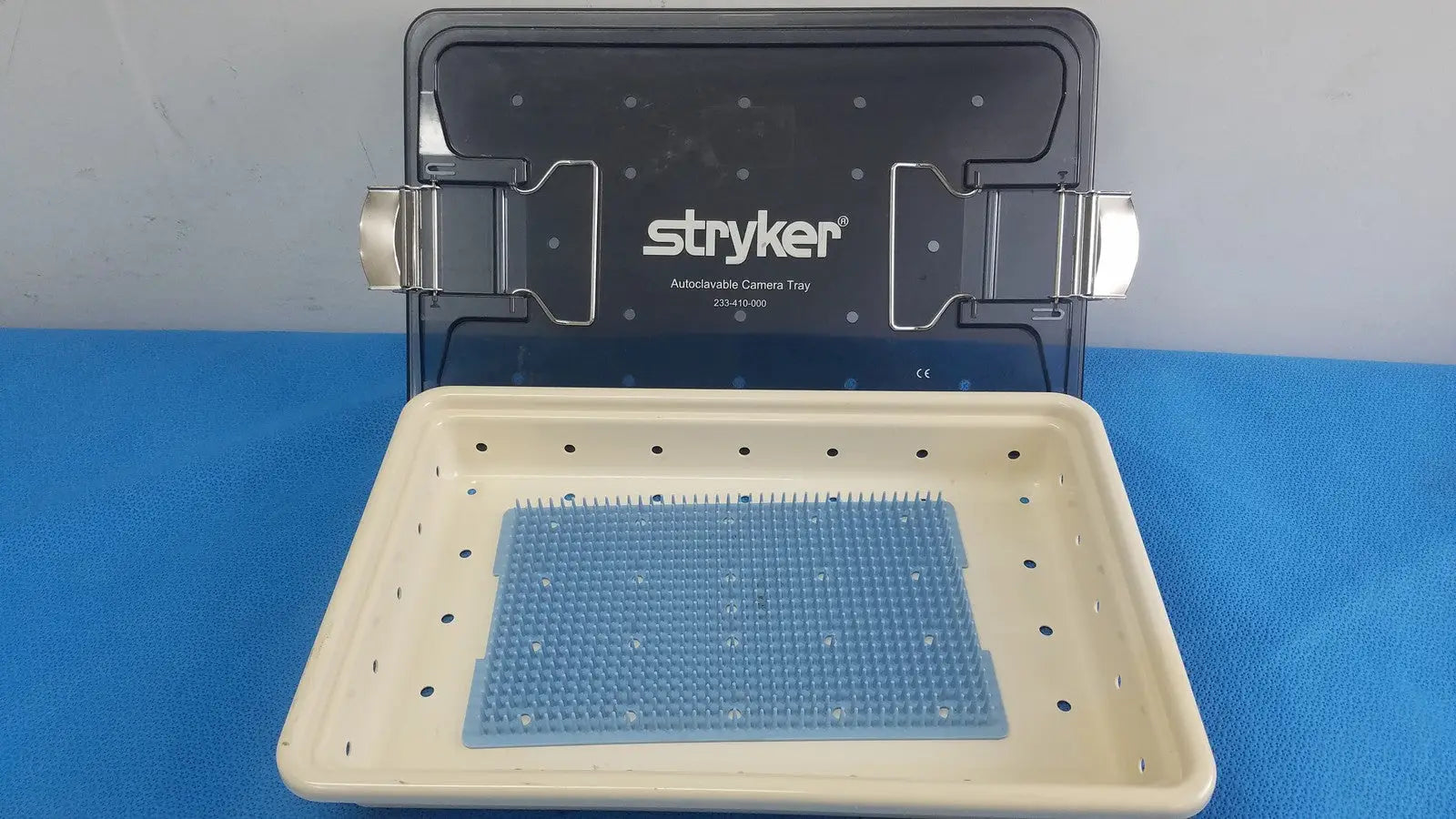 Reuse Medical Stryker 233-410-000 Autoclavable Camera Tray Other Medical & Lab Equipment, second-hand product photo 1