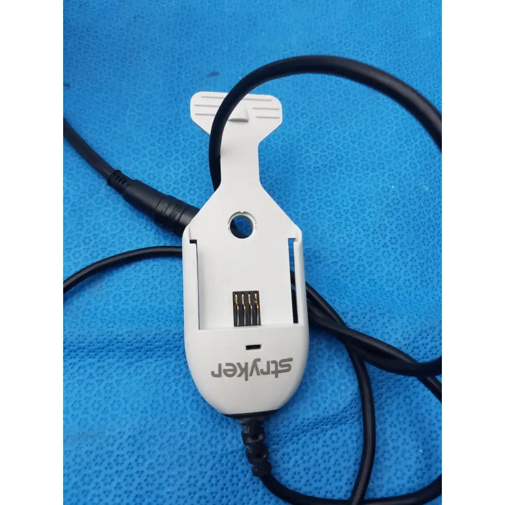 Stryker 408-600 Flyte Surgical Helmet With 408-600-300 Flyte Power Cord Surgical Helmet, as-is (for parts) product photo 8