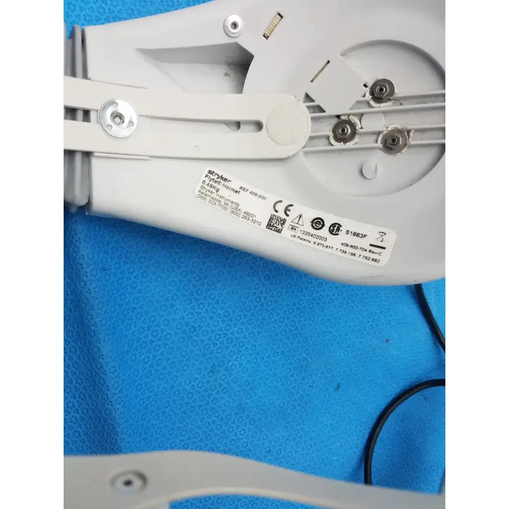Stryker 408-600 Flyte Surgical Helmet With 408-600-300 Flyte Power Cord Surgical Helmet, as-is (for parts) product photo 16