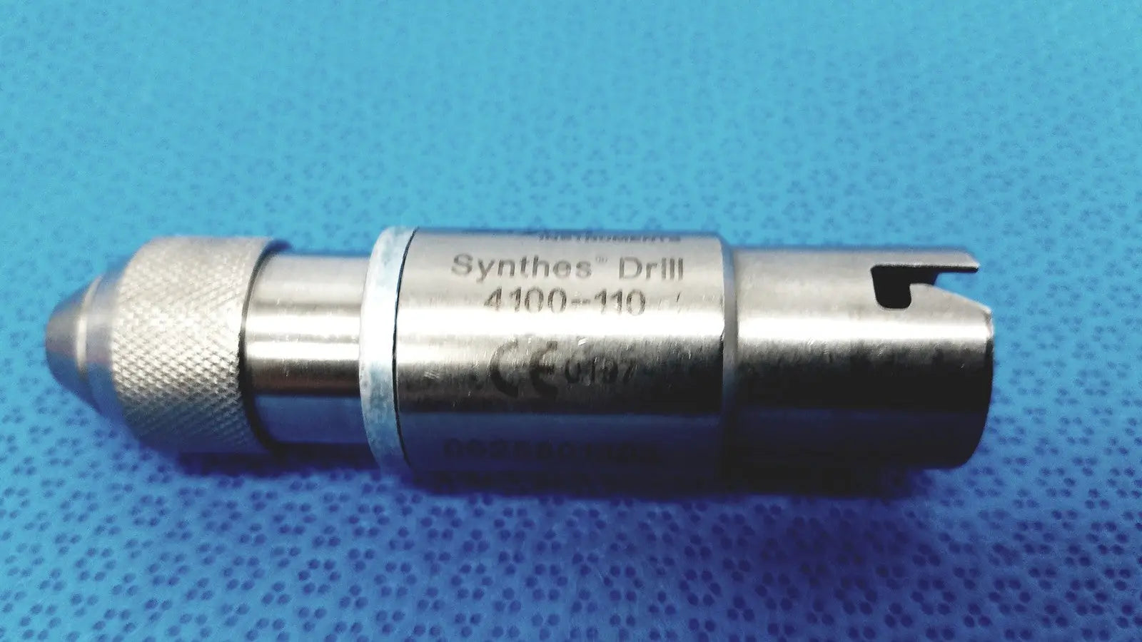 Reuse Medical Stryker 4100-110 Synthes Style Small Drill Attachment Supplies & Tools, second-hand product photo 1