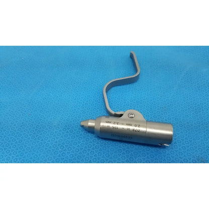 Silver reuse medical orthopedic pin collet with curved handle and engraved measurement markings stryker 4100-125-00